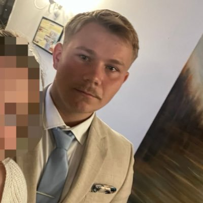 shadow17381's tweet photo. @Harry___NS @DOTTY_WV @sotontimes You're quite pinner bro, hit the gym before advocating for violence. Perhaps get some jiu jitsu/kickboxing lessons for at least 6 months. https://t.co/vzs42tuHxm