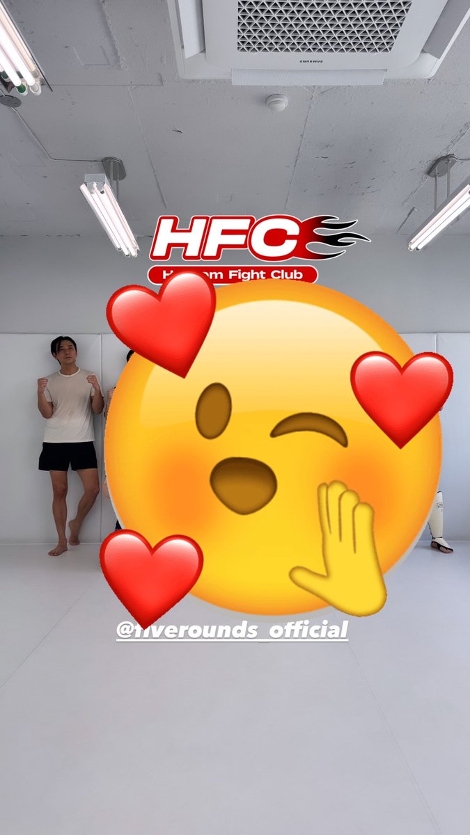 _rona0516's tweet photo. 🦊🥊 https://t.co/YYIYFLKqIX