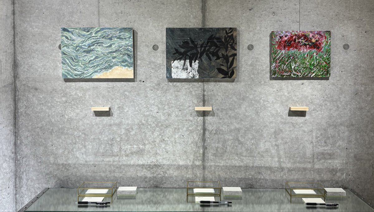 gallery_fu's tweet photo. 阿部エリカ mare 田口静来 トライアングル展｜mirror

会場では、作品鑑賞とあわせ作品にタイトルをつけていただく【この絵のタイトルに、あなたを映してください】をお楽しみいただけます。

-6/14（日）
12:00-19:00 日17:00まで 月・火休廊
ーーーー
gallery fu
横浜市中区石川町1-31-9
ーーーー https://t.co/7VkWW2kvW2