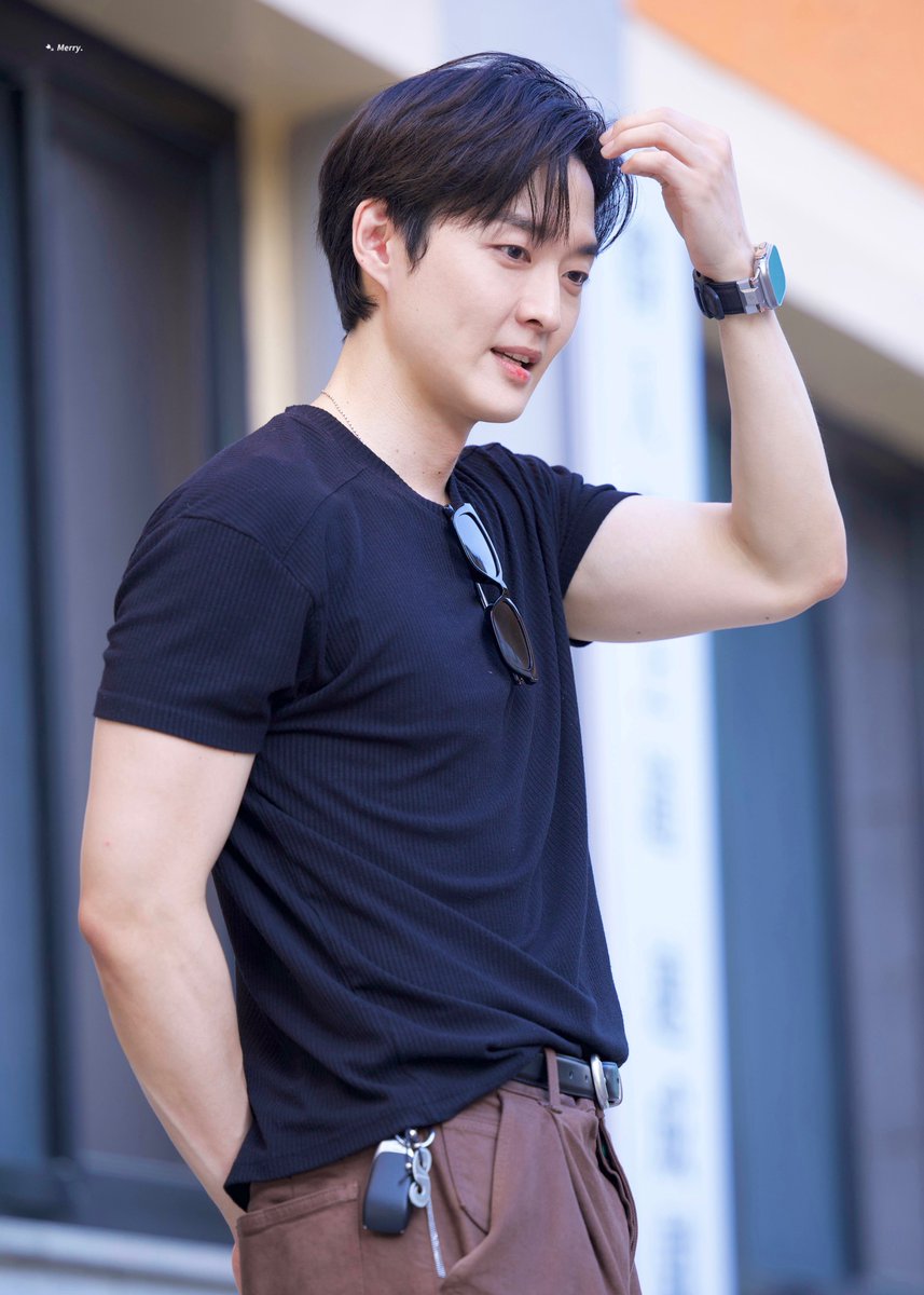 Merrypic's tweet photo. 260531 #강영석 https://t.co/ag280zWKKh