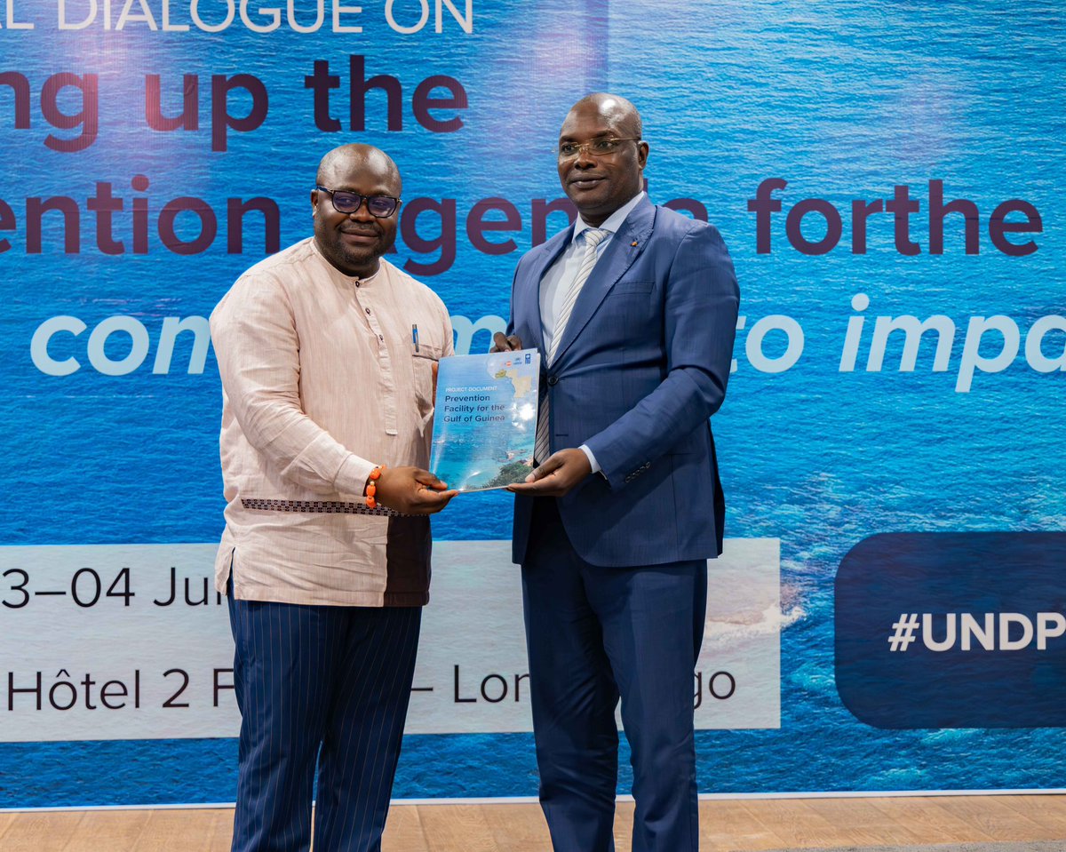 UNDPWACA's tweet photo. It’s a wrap with the Lomé regional Dialogue. 

The Prevention Facility is officially launched — Partners share ambition to move from commitment to strategic interventions and impact, and to make prevention a central, concrete and sustainable pillar of stability in the Gulf of Guinea.

Five key recommendations:

1. Strengthen territorial and cross-border approaches to prevention.
2. Promote an integrated approach to prevention.
3. Reduce vulnerabilities linked to illicit economies.
4. Strengthen risk analysis, early warning, and response systems.
5. Strengthen funding and partnerships for prevention.

#PreventionAgenda #Peacebuilding #ConflictPrevention
@UNHCRWestAfrica
@UNFPA
@UNFPA_WCARO
@UNDPAfrica 
@PnudTogo