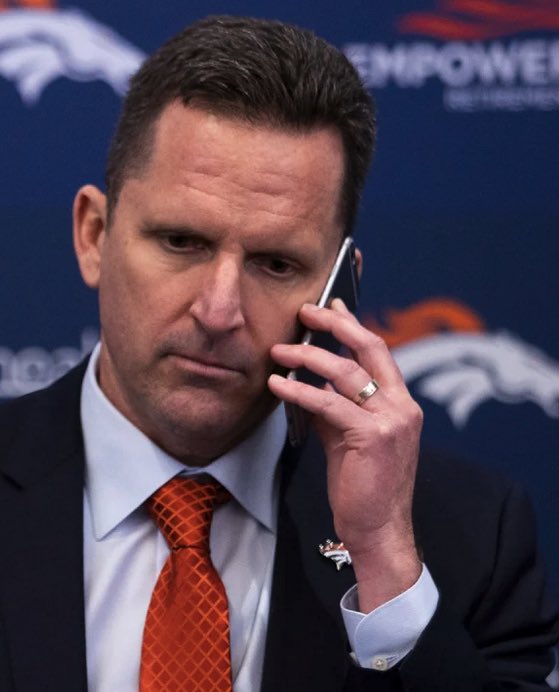 MileHigh804's tweet photo. @BrandonPerna How about playing for the Broncos? https://t.co/E4kFnBfXSp