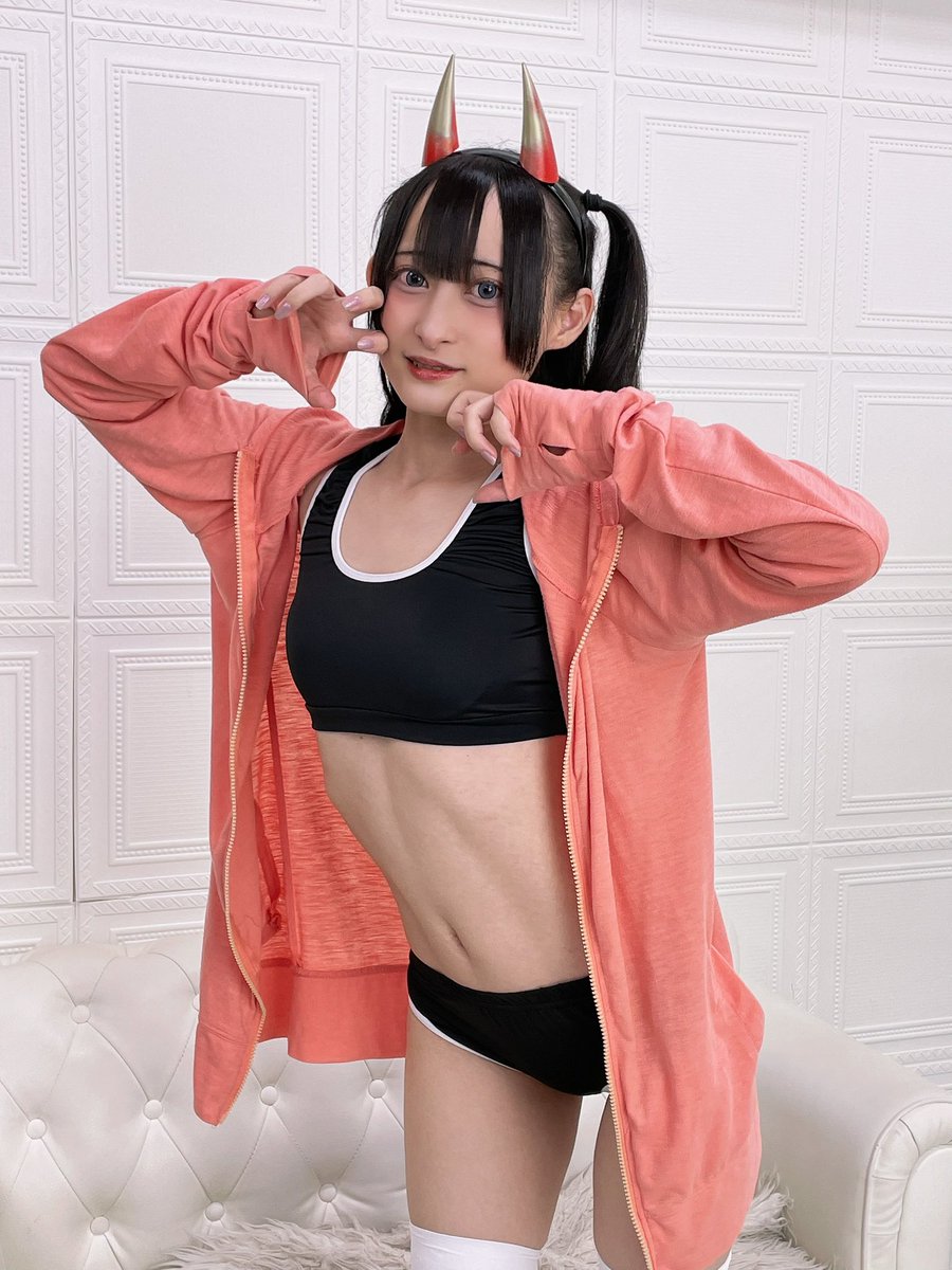 fresh_pedia's tweet photo. 2026/06/05(金)【フレッシュフォトセッション / ＃天使と悪魔 】鬼丸まいるちゃん(@EBI_chan252)です🤍⊹˚ 
#フレッシュ撮影会  #セッション https://t.co/fbSifD2V4R