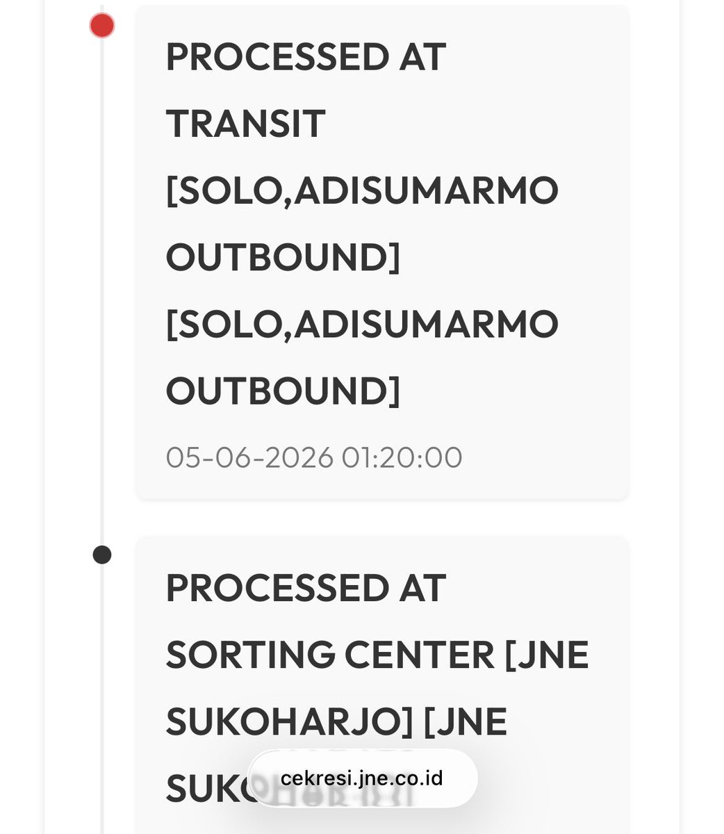 strwbrmp3's tweet photo. @JNECare @JNE_ID halo min, ini knp paket aku ga gerak yaaa? Soalnya urgent😭😭😭😭 https://t.co/PDZOzM0PHp