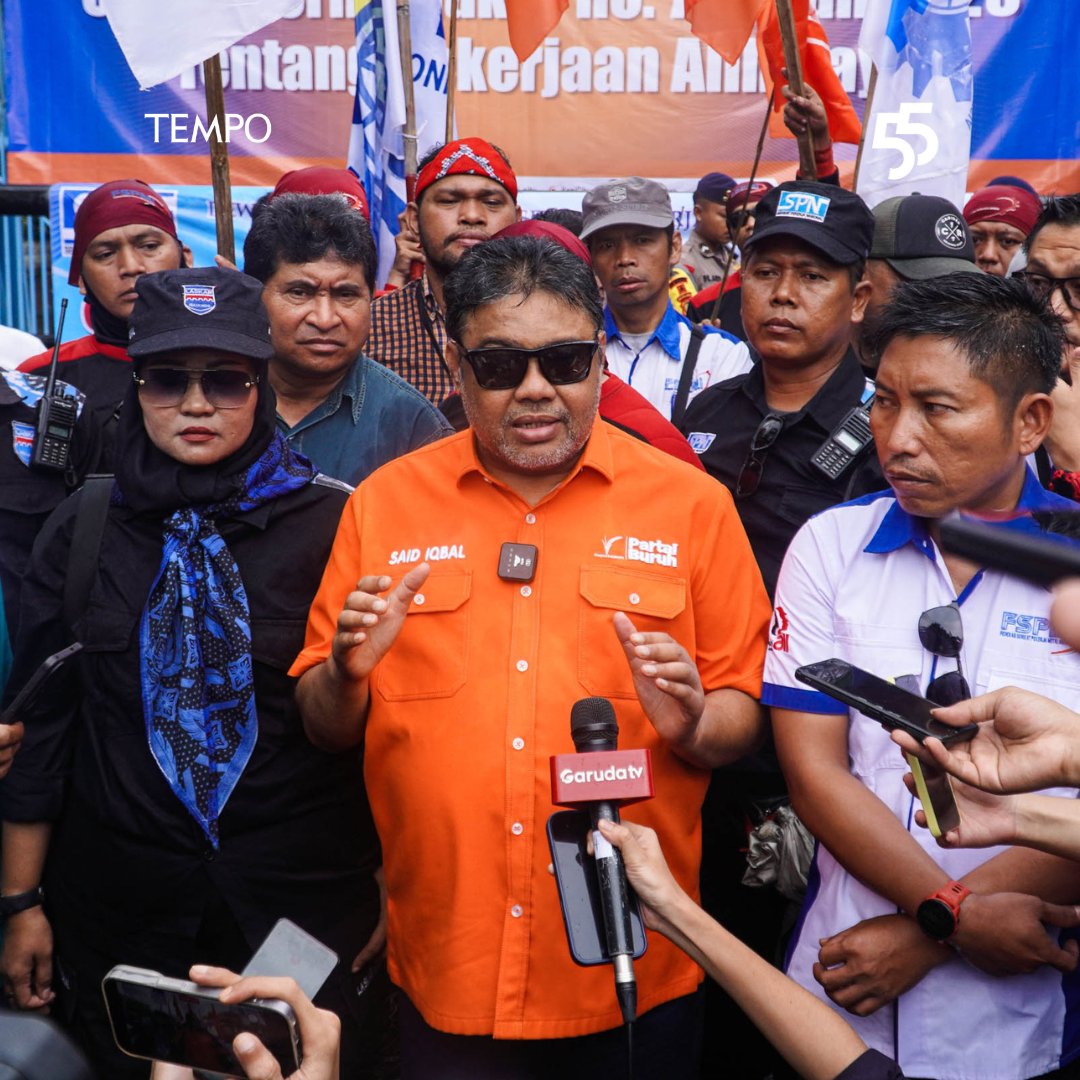 tempodotco's tweet photo. Soal Peluang Masuk Kabinet Prabowo, Said Iqbal: Kita Tunggu Saja Pengumumannya https://t.co/Qn5Vx9ReVd
