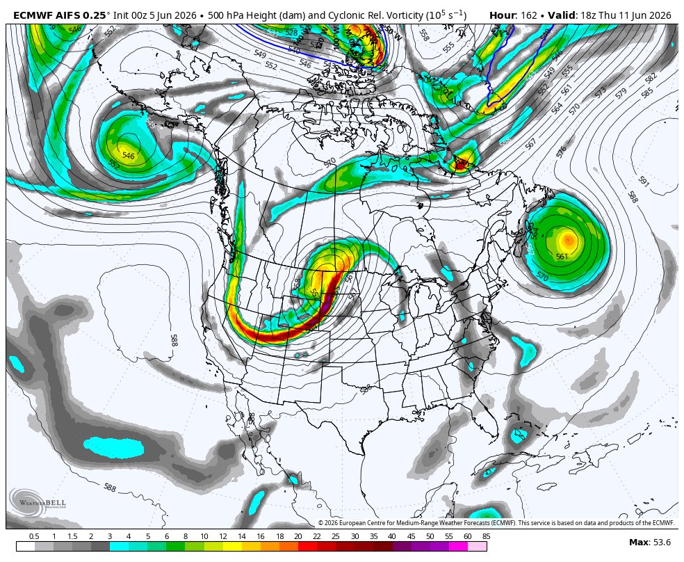 BradyBGWX's tweet photo. Severe weather likely going to get active again next week as significant western troughing returns with a deep moisture pull potentially from active tropical activity in the East Pacific and active tropical thunderstorm activity in the gulf.

Central(higher ceiling) and Eastern U.S. look to be in play for notable severe weather though atm.

Will have to follow Amanda in the east Pacific as it will play a factor.

Active western troughing, large open moist warm sectors, and pacific and gulf moisture tap are all important factors.