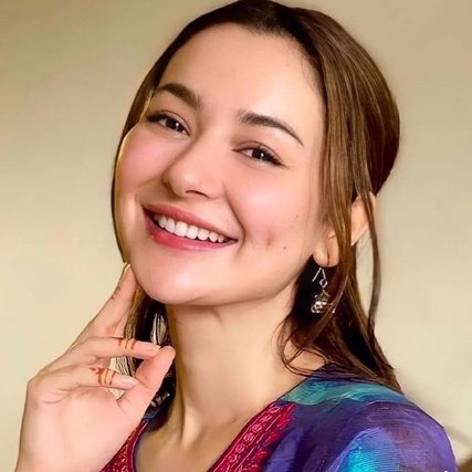 HaniaAmiruw tweet picture