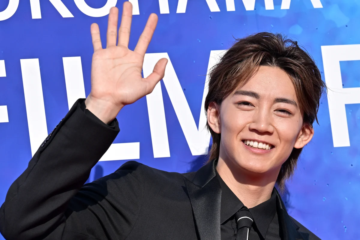 活動歴および当時の関連ビジュアル記録