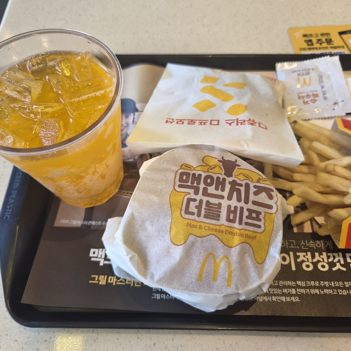 김설랑 tweet media