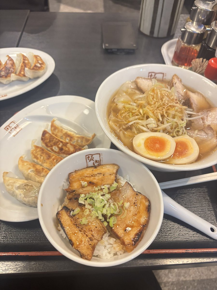 Z_oO33's tweet photo. https://t.co/6bFwOZ47PZ