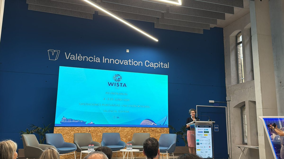 AsnavieraVlc's tweet photo. ⚓️Arranca en Valencia el Congreso Anual de WISTA Spain! 

La ciudad se convierte en el epicentro del sector marítimo y el talento femenino. 

🚢 Un orgullo para la Asociación Naviera Valenciana participar y patrocinar este gran encuentro junto a la @AutPortValencia como host port https://t.co/l3Q7dW3B90