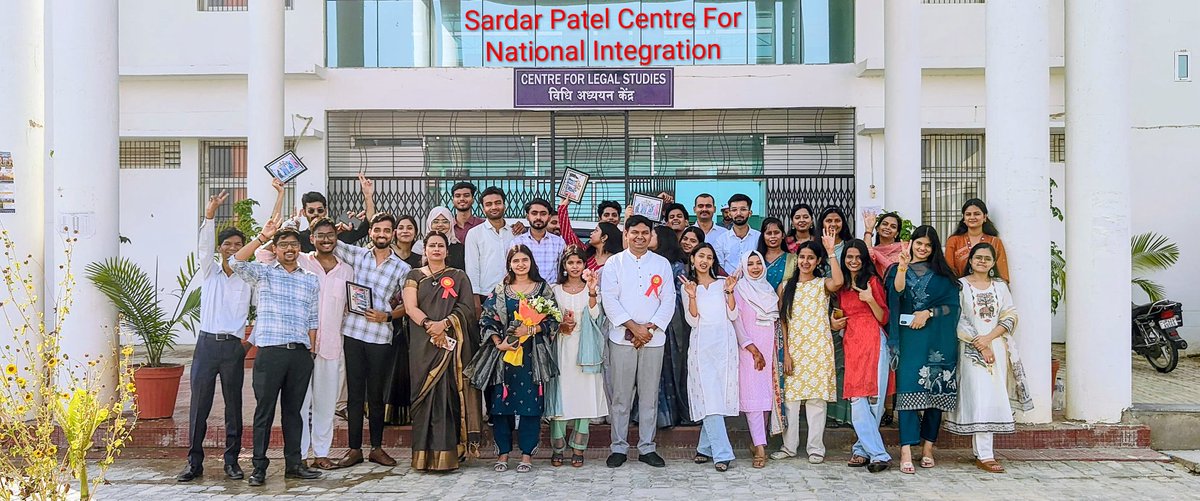 Shivansh_1210's tweet photo. Best wishes to the #Batch24 (2024-26) of Sardar Patel Centre For National Integration, Dr. Rammanohar Lohia Avadh University Ayodhya.
It has been a privilege to witness your growth, learning, and achievements over the years.Farewell and best wishes for the journey ahead.#SPCNI https://t.co/Wq6ZL9Gt4Y