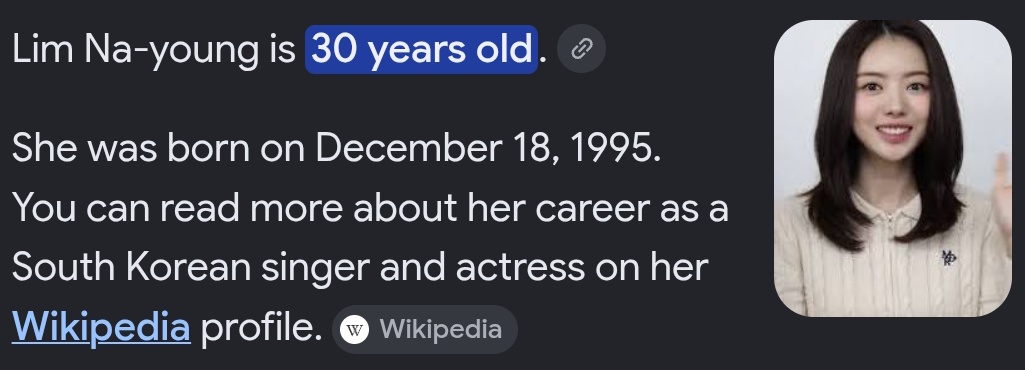 lumited_edition's tweet photo. industry standards are evil for making me think the ioi members are older like close to 40yo when the oldest member is still just 30yo https://t.co/qIZxxMUEXh