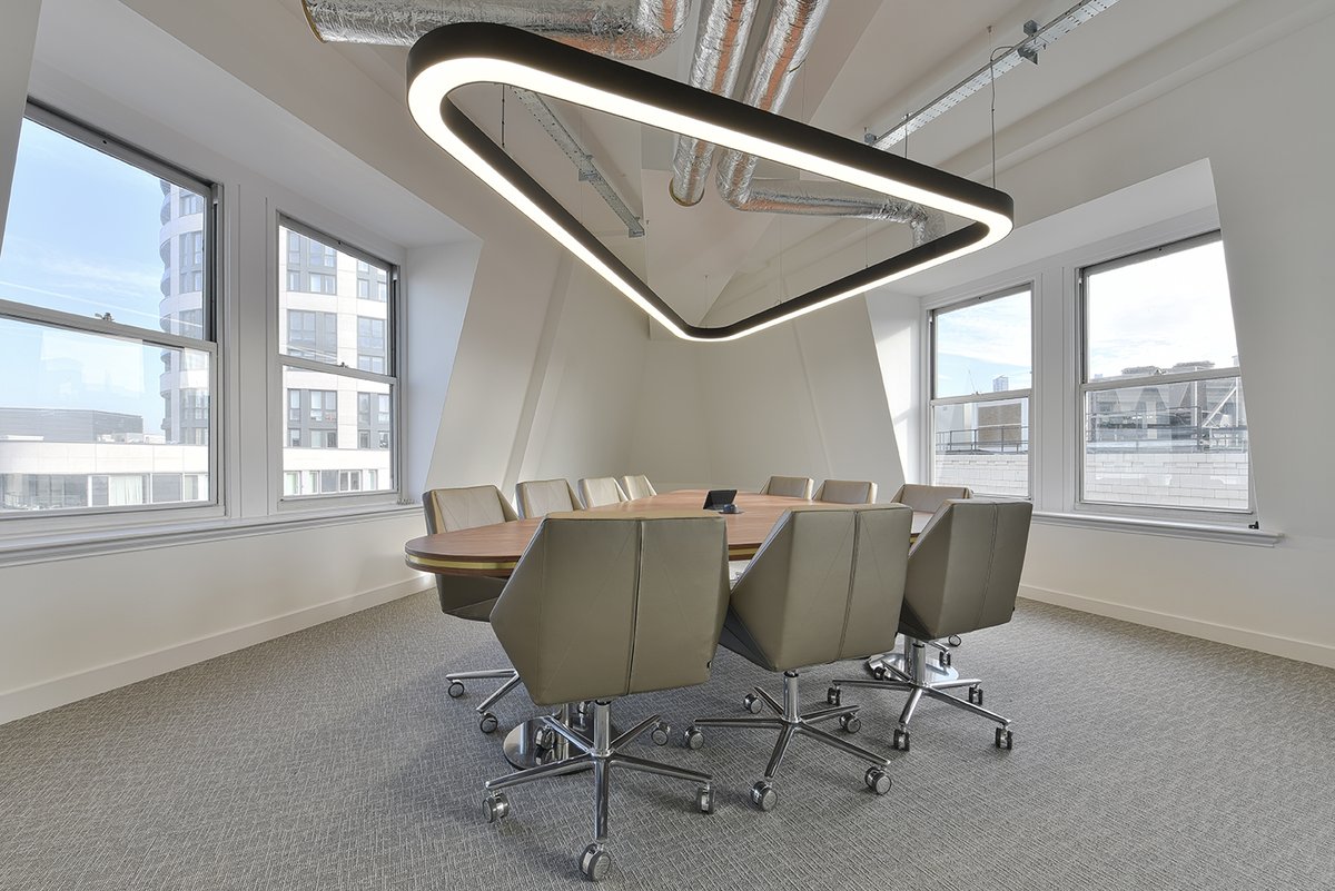 Synergy_Lights's tweet photo. Every project is unique. That's why bespoke lighting solutions remain such an important part of commercial interior design. 

https://t.co/FteXmUOVB8

#BespokeLighting #LightingManufacturer #CommercialInteriors https://t.co/qNCpllM0wB