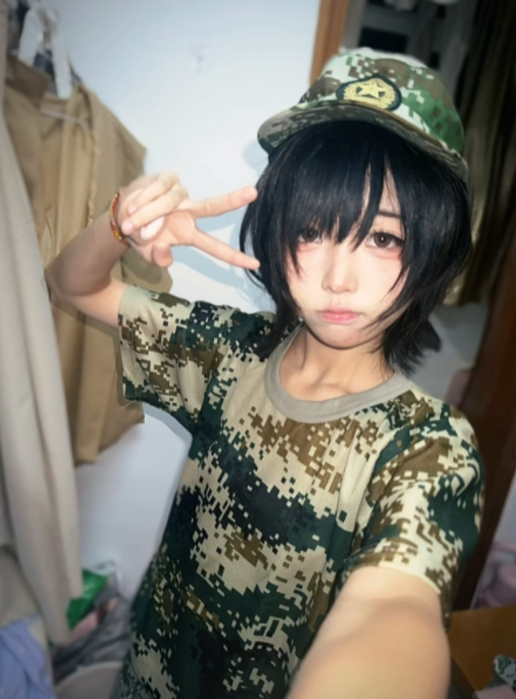 りな tweet media