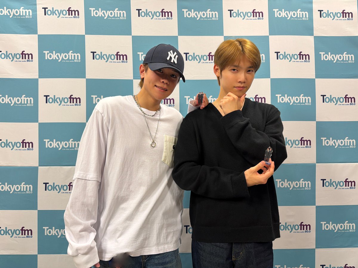 From_INI's tweet photo. ＼１時台ありがとうございました／
#藤牧京介 &amp; #木村柾哉

お笑い好き・藤牧くん＆愛されキャラの木村くん
素晴らしいMCでしたよ🤣👏
この後も #フロイニ 引き続き〜🙌

#INI #MINI
https://t.co/X6uE4ZhjW5 https://t.co/lkS9bPAaPk