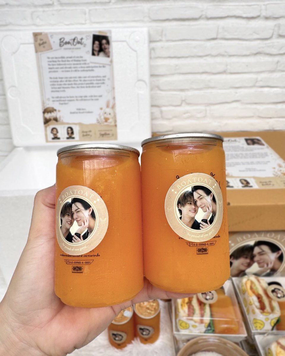 kringklong's tweet photo. 𝙁𝙤𝙤𝙙 𝙎𝙪𝙥𝙥𝙤𝙧𝙩 &amp; 𝙎𝙣𝙖𝙘𝙠 𝘽𝙤𝙭 🍱🍪✨

Special thanks K.Boat &amp; K.Oat fans club 
for order na ka 😊

꒰ #KNOTtheseries | #BoatOat  ꒱

☎️ Tel. 095-1244644
📱 Line. @Kringklong64
#foodsupport #kringklongfoodbox
#foodsupportศิลปิน https://t.co/tYo591EHc6