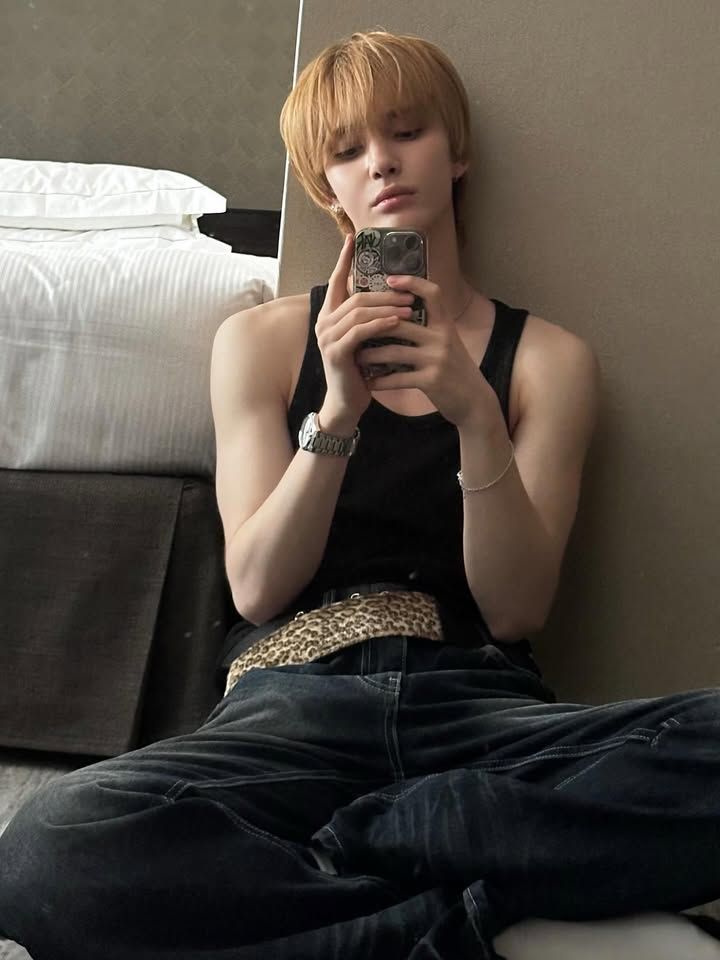 They kinda look alike or they just blonde?? #Daniel #Anderson #Wayfboys ...