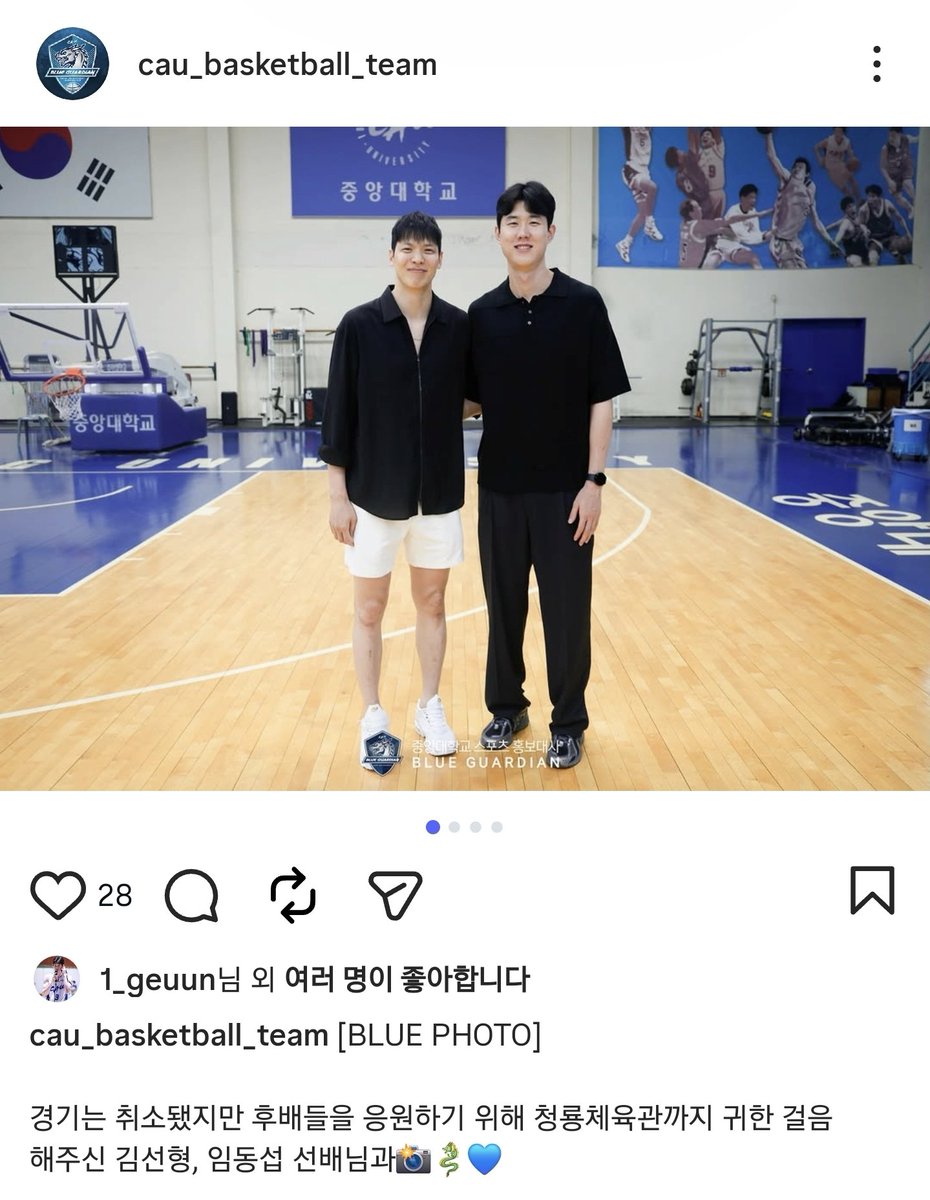 _jjangisimo's tweet photo. 하 오늘 청룡에 썬자 섭자 오셧는데
골대 뿌수고 경기 취소된거 ㅜ https://t.co/u15YZ4u0CS