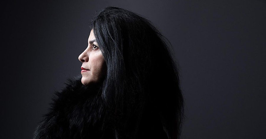arteycomic's tweet photo. Adiós a Marjane Satrapi, una voz lúcida y valiente, un titán       https://t.co/sE2GPPVVPQ a través de @ABC_Cultura https://t.co/kiYC3WoFcs