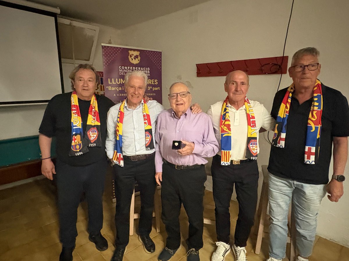 PBIgualada's tweet photo. Amb una gran xerrada i sopar, despedim la temporada a la Penya Blaugrana d’Igualada. Fins aviat
#IgualadaCuler #SempreBarça #ForçaBarça #Supporters #FCBlive #FCBarcelona
#esportigualada #Igualada
@FCBarcelona_cat
@FCBPenyes
@ConfePenyesFCB
@PBIgualada
@AgrupacioFCB
@FCBjugadors https://t.co/AbNxts7R6V