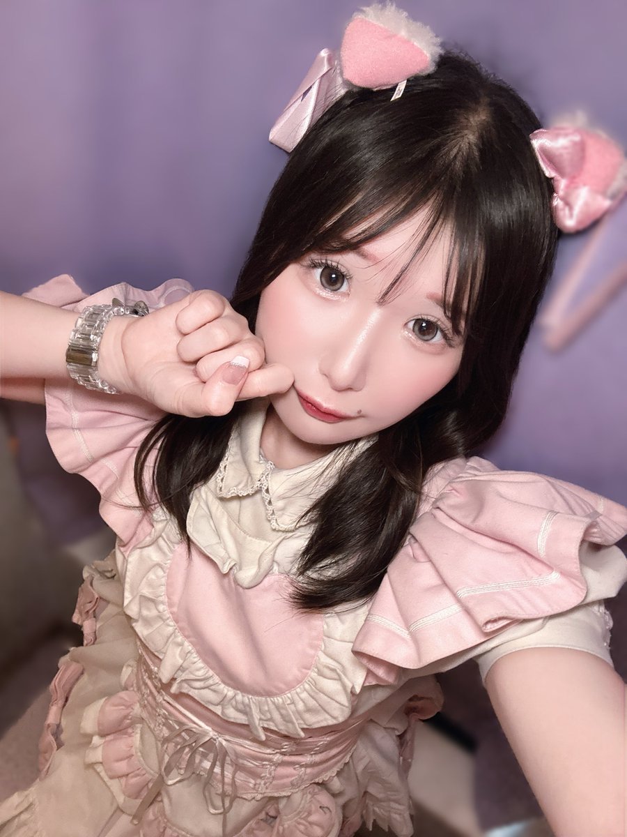 RC_onpu's tweet photo. 17-23🐈

マリーちゃん

#ラビットキャッスル 
#メイドカフェ  #コンカフェ 
#秋葉原 https://t.co/YgaBrzomDf