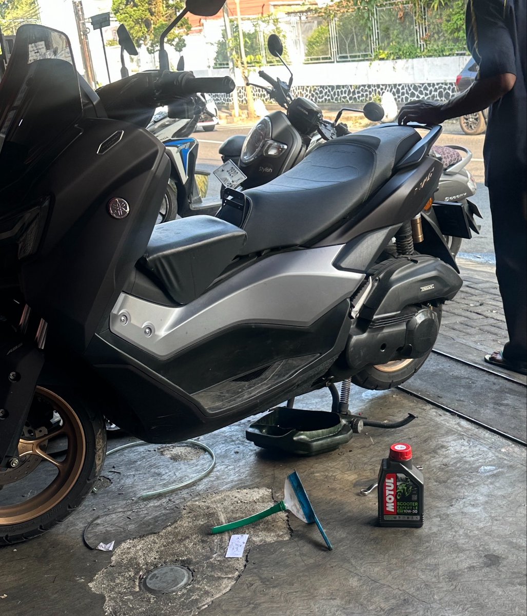 eskepalmilosatu's tweet photo. Kaget harga oli naik 40% 🤣 https://t.co/zdPPXPUovH