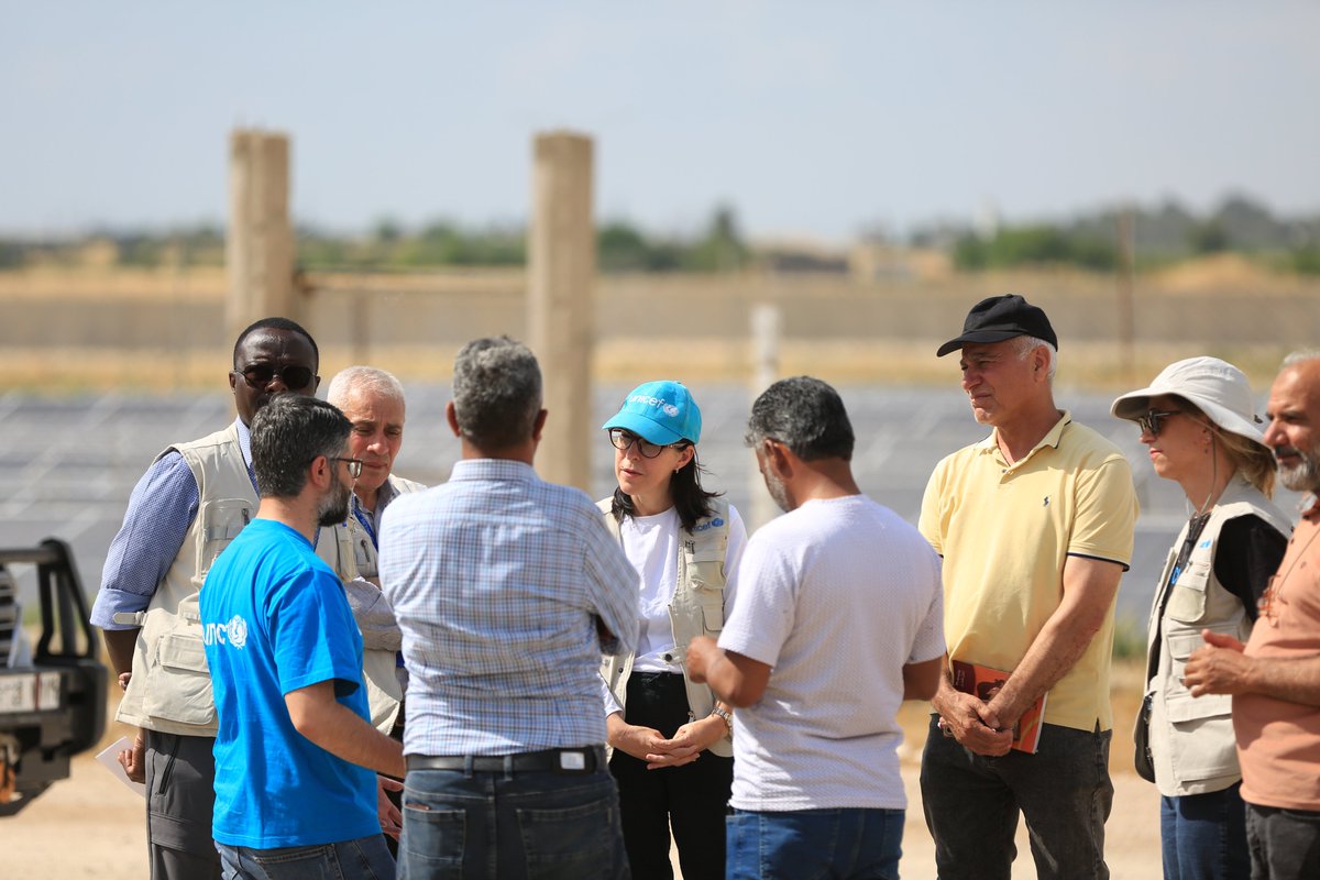 UNICEFinSyria's tweet photo. Yesterday, UNICEF Representative visited Ras al Ain and met with local authorities to discuss the evolving situation for children and families, with a focus on access to essential services, education, health, water, and the ongoing governance transition.

The visit comes at a critical time for Ras al Ain, where years of conflict and service disruptions has affected children and vulnerable families, and affected communities explore ways of returning safely.

UNICEF reaffirmed its commitment to supporting government efforts, strengthening essential services, and working with local partners to ensure that every child has access to the support and opportunities they need to thrive.

#ForEveryChild, #EveryRight

@RelanoMeritxell 
@UNICEFmena 
@UNinSyria