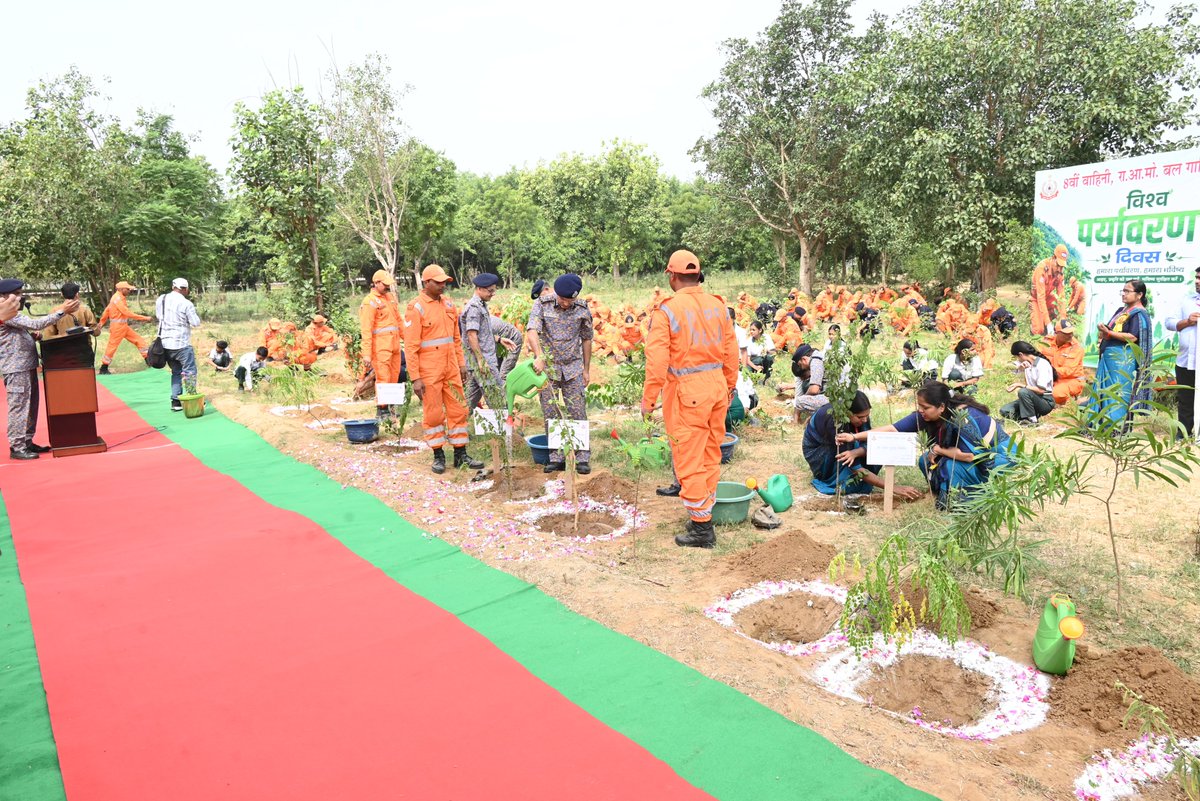 08NDRF's tweet photo. 🌱 On #WorldEnvironmentDay2026, Tree Plantation Drive was organised at 8th Bn NDRF. Officers and rescuers planted saplings, reaffirming their commitment to environmental conservation and a greener, more sustainable future.
#NDRF #PlantationDrive #GoGreen #ClimateAction https://t.co/gVmnzOodFG