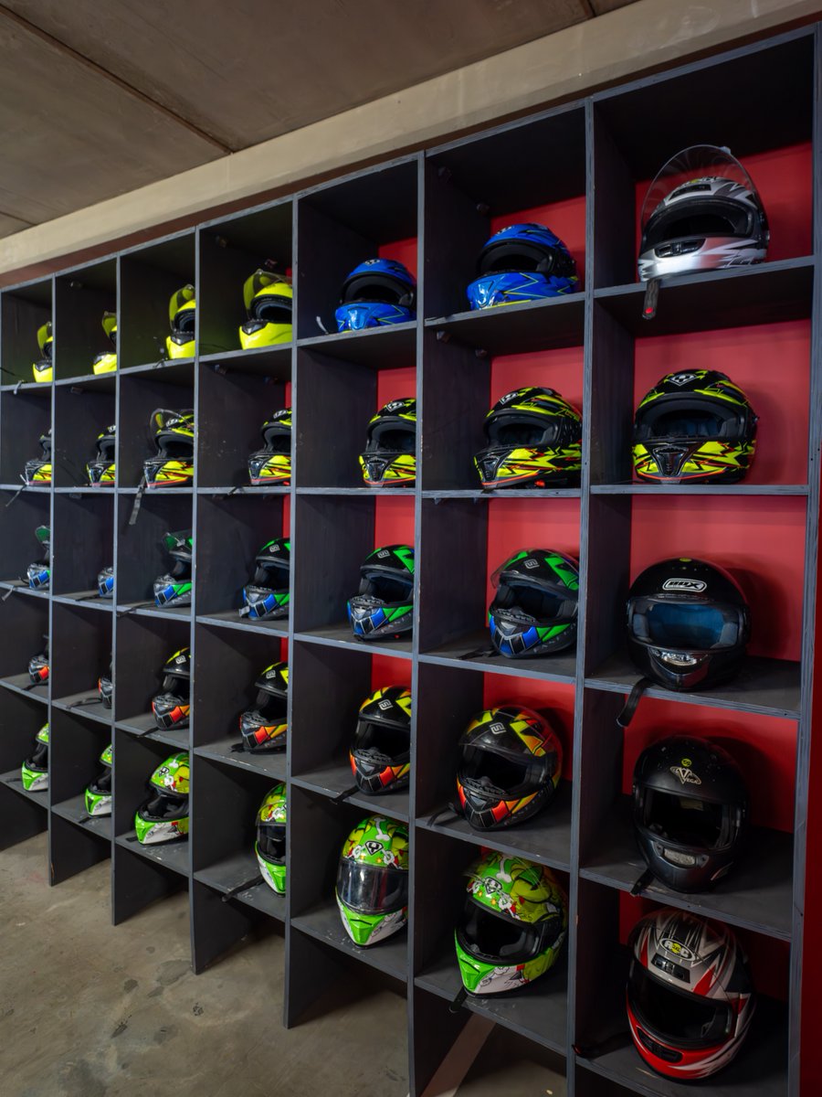 FourwaysMall's tweet photo. 🏁 This Father’s Day, treat Dad early with the ride of his life. From epic family rivalries to track days with the crew, lock in his fastest lap yet at Xtreme GoKarting. 🏎️🔥

📍 Located on Level 4 parkade, above Toy Kingdom

#FourwaysMall #ShopAtFourwaysMall #XtremeGoKarting https://t.co/iWd6BiWziS