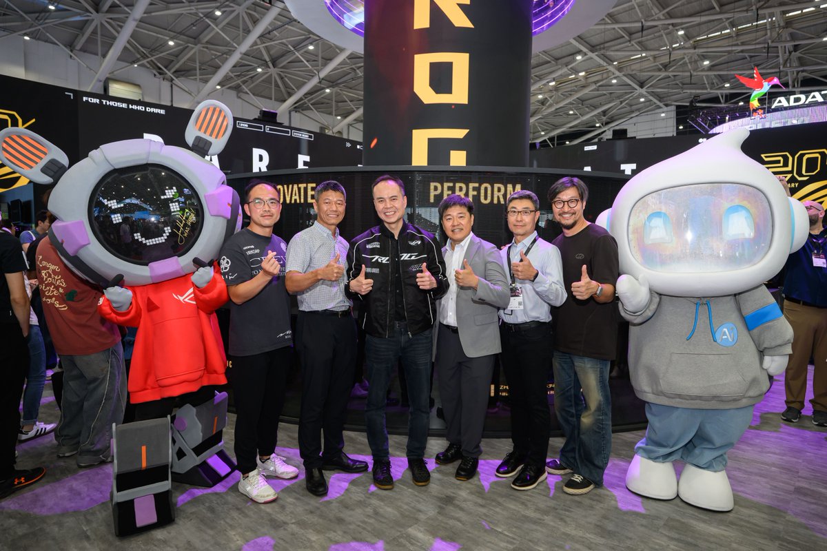 ASUS's tweet photo. We were thrilled to welcome the @AMD team to the #ASUS #COMPUTEX2026 booth!
From record-breaking #Motherboards, hardcore #ROGGaming gear to next-gen laptops and more, our collaboration is redefining peak performance across every form factor.
#ASUS #ROG #CPX2026 @ASUS_ROG https://t.co/rP76zeluXy