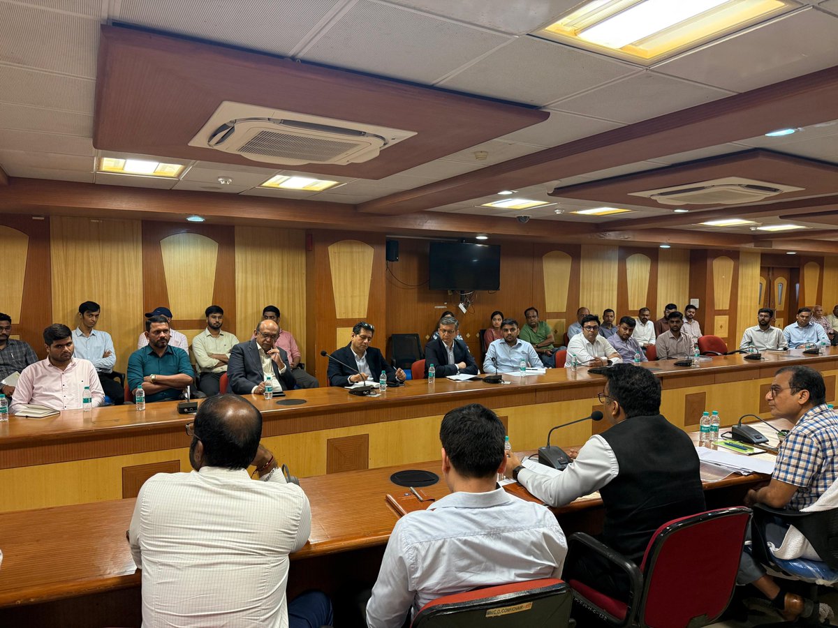 GST_MUMBAIWEST's tweet photo. (1/1) Open House Meeting with stakeholders of the Entertainment Sector was held on 03.06.2026 at Mumbai West CGST Commissionerate. Smt. Deepshikha Arora, Commissioner, Mumbai West, along with Commissioners from Bhiwandi, Audit-I &amp; Audit-II Commissionerates and senior officers, https://t.co/aIZJWWmb4c