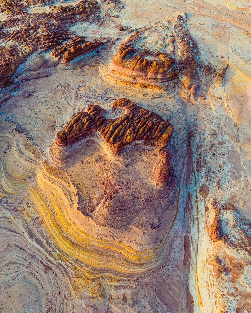 IndiaAesthetica's tweet photo. Kadiya Dhro canyon on Lyari Riverbed in Kutch, Gujarat 🟤🌊🇮🇳 https://t.co/I3CteBlJ2N