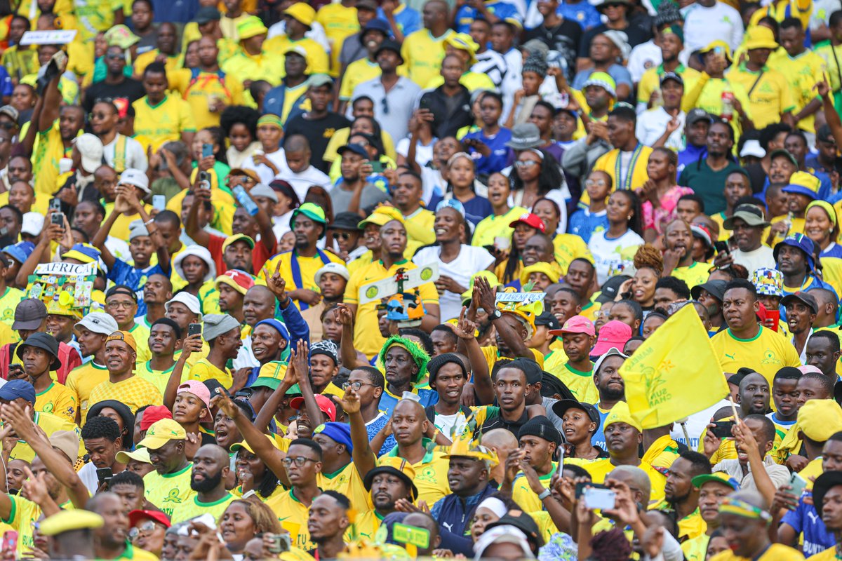 Masandawana's tweet photo. Images you can hear 😍🧏

Comment below with your favourite Loftus memory from this season! ⬇️

#Sundowns https://t.co/R46xt4JQd7