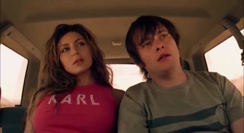 __raeni's tweet photo. Intermedio (2005)
dir. Andrew Lauer https://t.co/HdjU3T1ncl