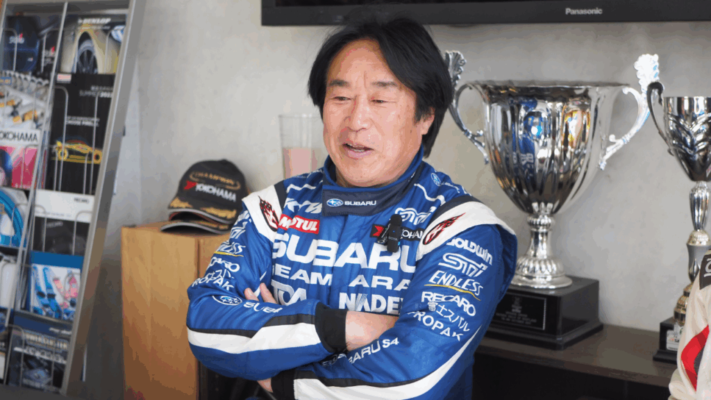 andRaceJP's tweet photo. ＜🏁５月の人気動画ランキング｜＆Race＞

４位　新井敏弘｜WRC初参戦！
孤高のワールドラリーカー時代 #104
https://t.co/M6ITfC5HGR

５位　「岡山国際サーキット攻略法」前半：バックストレートまでの中高速セクションを徹底解説 #88
https://t.co/BJgwKzcErU

６位　新井敏弘｜世界王者にとってラリーは
「究極の安全運転」 #117
https://t.co/hF2V44lseO

でした。
１位から３位の発表は、次の投稿で！