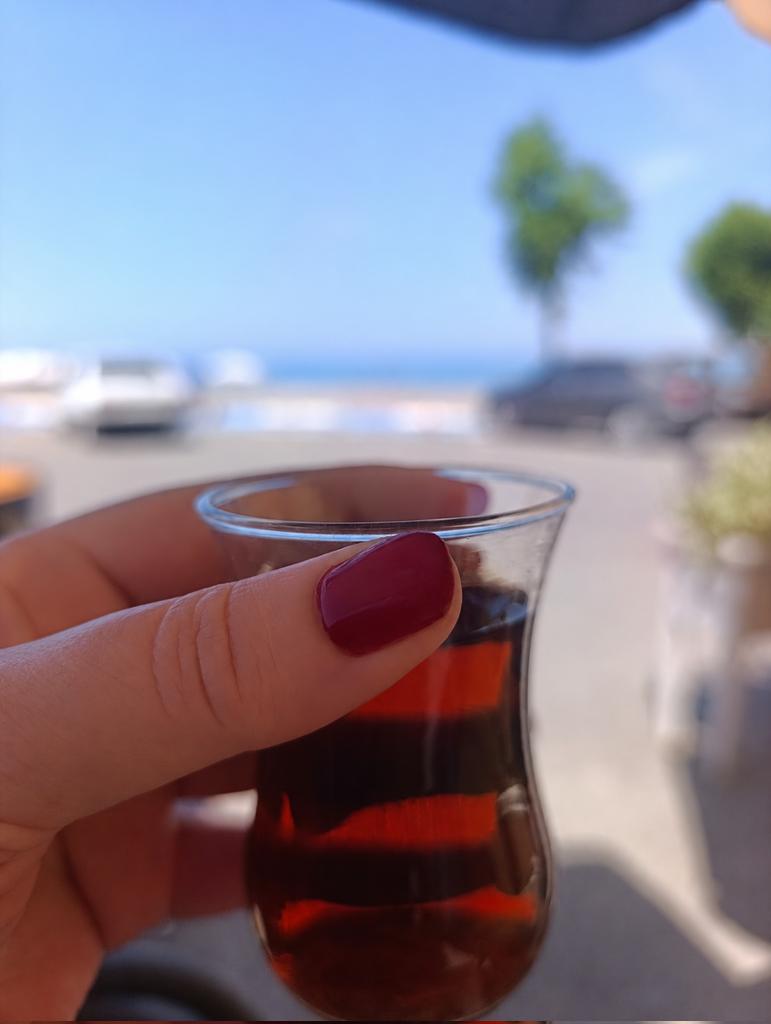 filizz1903's tweet photo. Çay var içersen 🌱 https://t.co/tYf90QTiP0