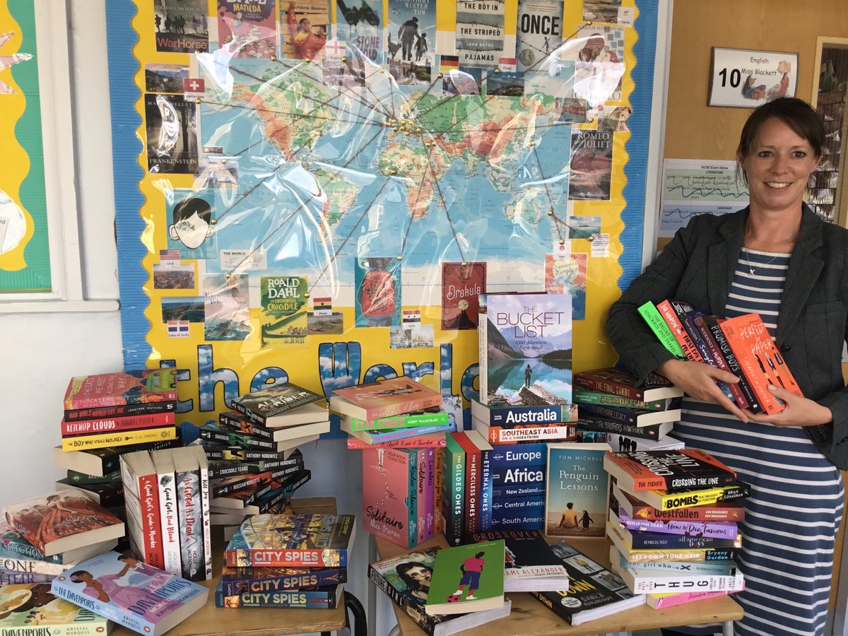 maryhareschool's tweet photo. We’re thrilled to have received £1,000 in book vouchers from Bedrock Learning! 
Miss Blackett has chosen a diverse range of books so every student can find something they love and see themselves represented. Happy reading, Mary Hare! 📚 
#MaryHare #BedrockLearning https://t.co/6PDE3cbTcT