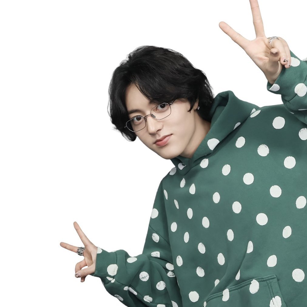 harusource's tweet photo. NEW_WAV PHOTOISM https://t.co/y0H60T3c6N
