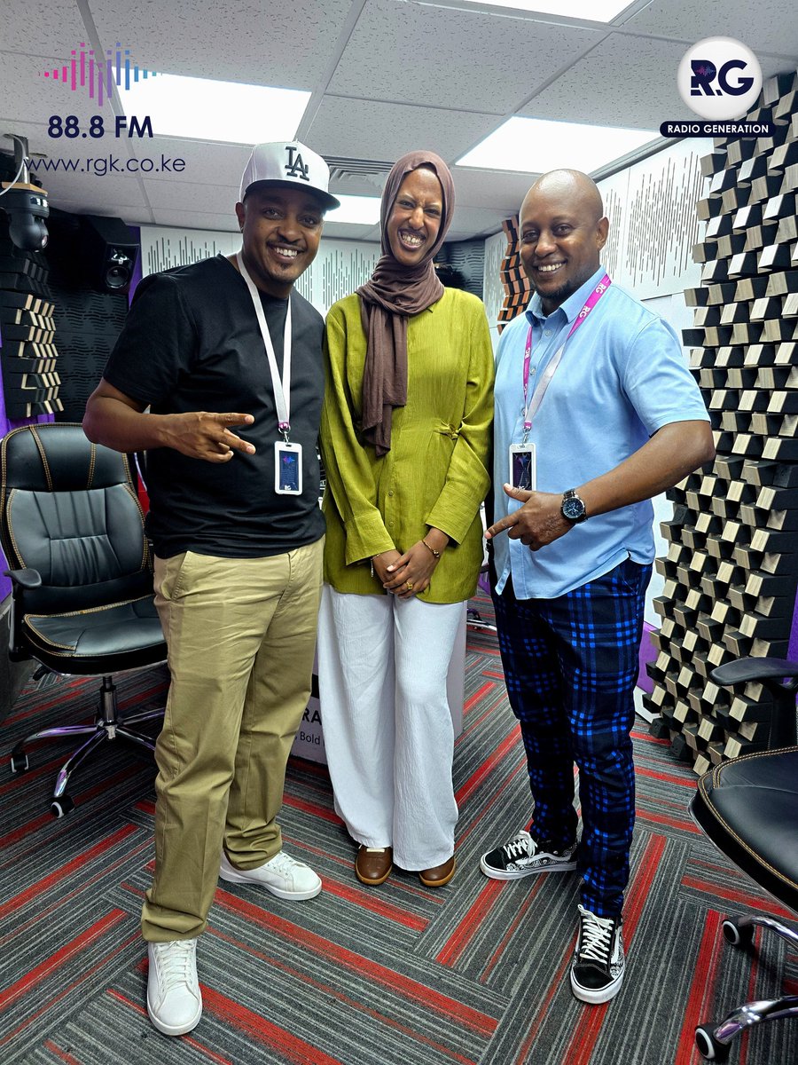 RadioGenKe's tweet photo. Today's question is simple. If your man needs fare to come see you, are you sending it without hesitation, or is that where you draw the line?
We're about to go live 🔥.
#TheRetroBox
#HomeOfHardTruths
@RaniyaAbdi @KariukiThige @ethadeejay254 https://t.co/AK6uBWVaBp