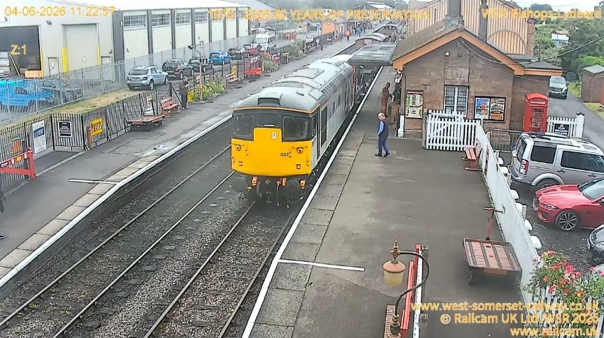 railcamlive's tweet photo. We are into day 2 of the @WSomRailway Summer Diesel Festival and here is a pick of the best action from our Facebook Group 'Railcam Gallery' members...
▫️ #Class47 47714 at #Williton
▫️ #Class26 26007 at #BishopsLydeard
▫️ #Class37 37250 at #BlueAnchor
▫️ #Class35 D7017 at #BlueAnchor
📸 We'd also love to see your screen shots in the comments below or by posting in our dedicated Facebook Group 'Railcam Gallery'.
@wsrdepg @WensleydaleRail