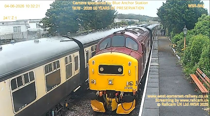 railcamlive's tweet photo. We are into day 2 of the @WSomRailway Summer Diesel Festival and here is a pick of the best action from our Facebook Group 'Railcam Gallery' members...
▫️ #Class47 47714 at #Williton
▫️ #Class26 26007 at #BishopsLydeard
▫️ #Class37 37250 at #BlueAnchor
▫️ #Class35 D7017 at #BlueAnchor
📸 We'd also love to see your screen shots in the comments below or by posting in our dedicated Facebook Group 'Railcam Gallery'.
@wsrdepg @WensleydaleRail