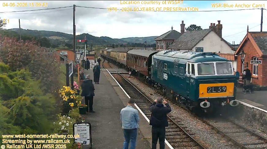 railcamlive's tweet photo. We are into day 2 of the @WSomRailway Summer Diesel Festival and here is a pick of the best action from our Facebook Group 'Railcam Gallery' members...
▫️ #Class47 47714 at #Williton
▫️ #Class26 26007 at #BishopsLydeard
▫️ #Class37 37250 at #BlueAnchor
▫️ #Class35 D7017 at #BlueAnchor
📸 We'd also love to see your screen shots in the comments below or by posting in our dedicated Facebook Group 'Railcam Gallery'.
@wsrdepg @WensleydaleRail