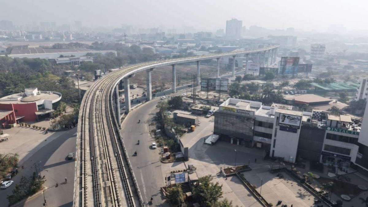 maheshklandge's tweet photo. 🚇 30 June 2026: Deadline Set for Launch of Pune Metro Line 3 Phase-1
Hon. Chief Minister Devendra Fadnavis ji has directed all agencies to ensure the launch of the first phase of Pune Metro Line 3 (Hinjawadi–Shivajinagar) by 30 June 2026.
Key priorities:
✅ Timely completion
✅ No compromise on safety
✅ Seamless Metro integration
✅ Better connectivity for the Hinjawadi IT corridor
✅ Mission-mode execution
This project will ease traffic congestion, improve mobility for lakhs of commuters, and strengthen Pune's journey towards becoming a world-class metropolitan region.
@Dev_Fadnavis
@CMOMaharashtra
@OfficialPMRDA
@MetroPuneri
@punemetrorider
#PuneMetro #MetroLine3 #Hinjawadi #UrbanMobility #Infrastructure #PMRDA #PuneGrowthHub #DevendraFadnavis #Maharashtra #ViksitBharat #HinjawadiITPark #UnclogHinjawadiITPark