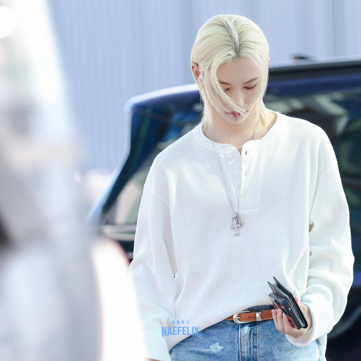 NAE_FELIX's tweet photo. ✔️260605 인천국제공항 출국 🛫

🌬️🐥
🚌

#straykids #스트레이키즈 #felix #필릭스 #yongbok #용복 #NAEFELIX #내필릭스 https://t.co/Fu6UG5p6Kf