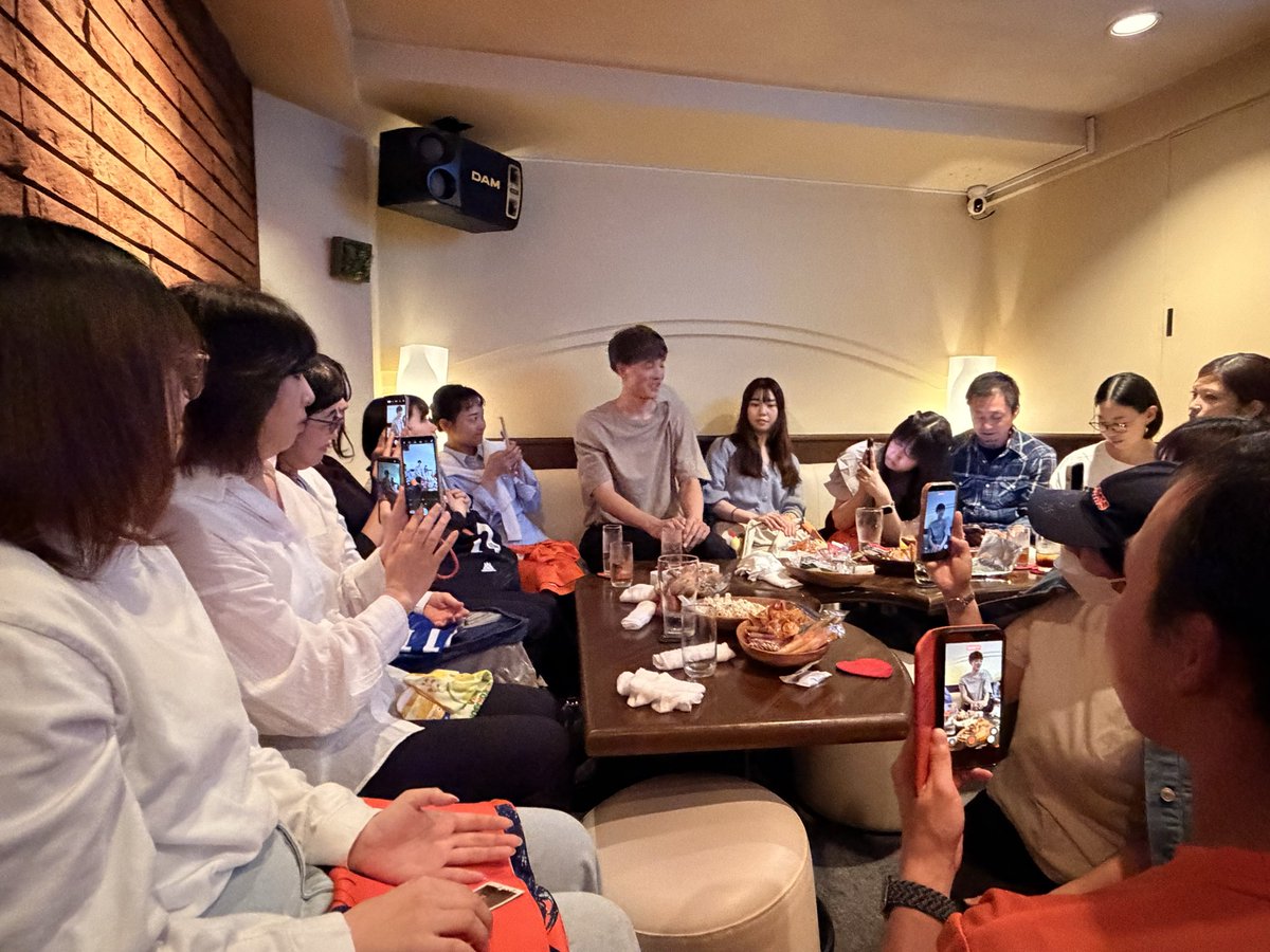 VELTEX_SHIZUOKA's tweet photo. 昨日、FC限定イベント「選手と語ろう！」に #増田啓介 選手が参加し、皆さんと一緒にお酒を片手にトークや交流を楽しみました！ご参加いただいた皆さん、ありがとうございました🍻✨

#ベルテックス静岡 @k_fdo122 https://t.co/qdrH12CvoS