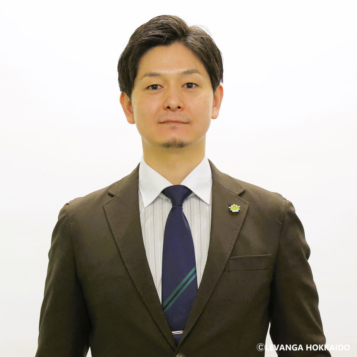 LEVANGA_STATION's tweet photo. 🏀#レバステ ゲスト情報🏀

第553Q 6月6日(土)7:30-
#レバンガ北海道 
斉藤拓也U18ヘッドコーチが登場！
https://t.co/6IAPpbqBgV

6月6日/ 7日(入場無料)
恵庭市総合体育館で試合あります！

👇こちらからお聞きください！
https://t.co/XRsKAVVRDg https://t.co/7VzRAZJmH4