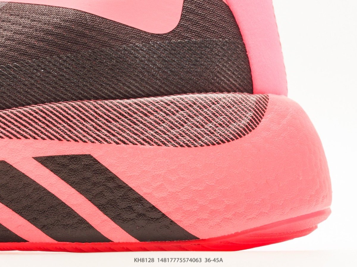 YangMengyan's tweet photo. 💰240
阿迪达斯Adidas Hyperboost EDGE 阿迪达斯 耐磨缓震 Boost 爆米花 休闲运动跑鞋
 尺码：36 37 38 39 40 41 42 43 44 45
货号KH8128#14817775574063 https://t.co/AcvdrqKp3N