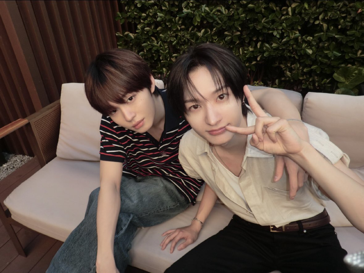 keiku1004's tweet photo. 킥플립 웨이보 코코넛즈🥥💕 #케이주 #동화 https://t.co/bLELWqxvHC