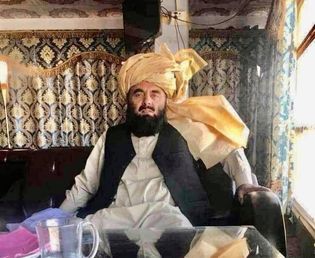LalWazir19's tweet photo. جنوبی وزیرستان: کڑیکوٹ بازار میں نامعلوم افراد کی فائرنگ
جنوبی وزیرستان: فائرنگ سے ملک جمیل وزیر  کے دو بیٹے جاں بحق جبکہ ایک راہگیر زخمی پولیس 
جنوبی وزیرستان:جاں بحق ہونے والوں میں معین الدین اور نوید شامل ہیں 

جنوبی وزیرستان:نعشیں اور زخمی کو ہسپتال منتقل کر رہے ہیں 
1/ https://t.co/2Wj52uShKN
